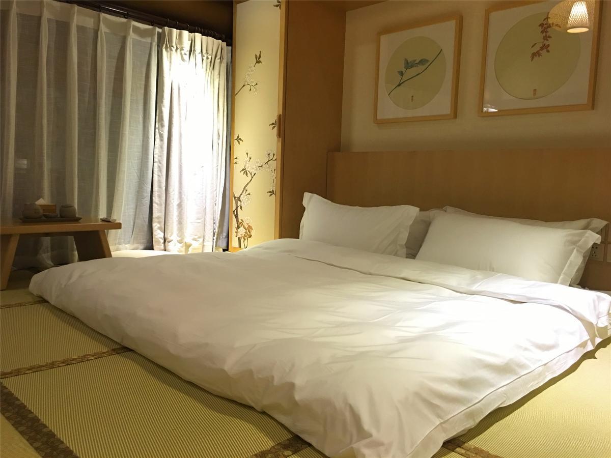 Water Hotel, 핑야오 외부 사진