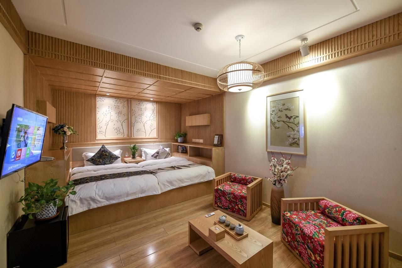 Water Hotel, 핑야오 외부 사진
